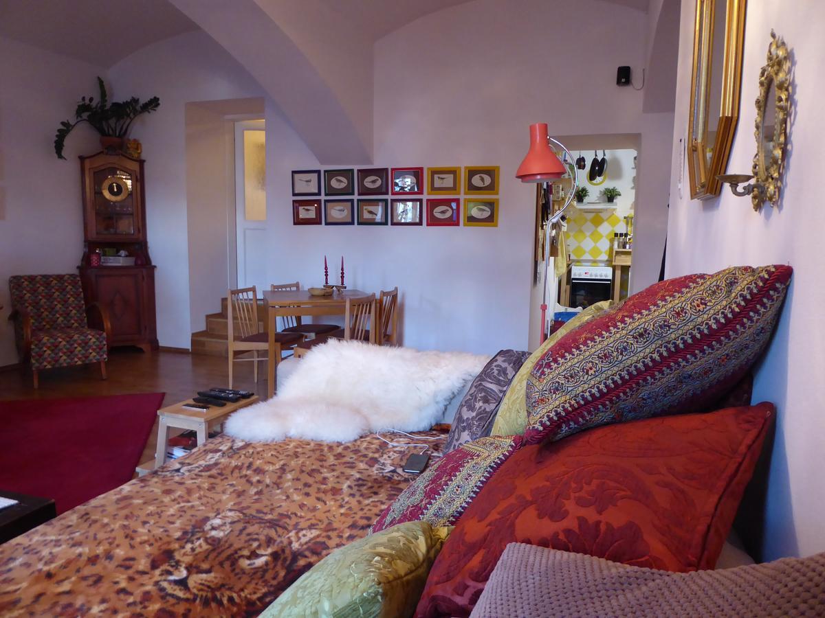 Victoria Design Stays - Apartment Rehorova Praag Buitenkant foto