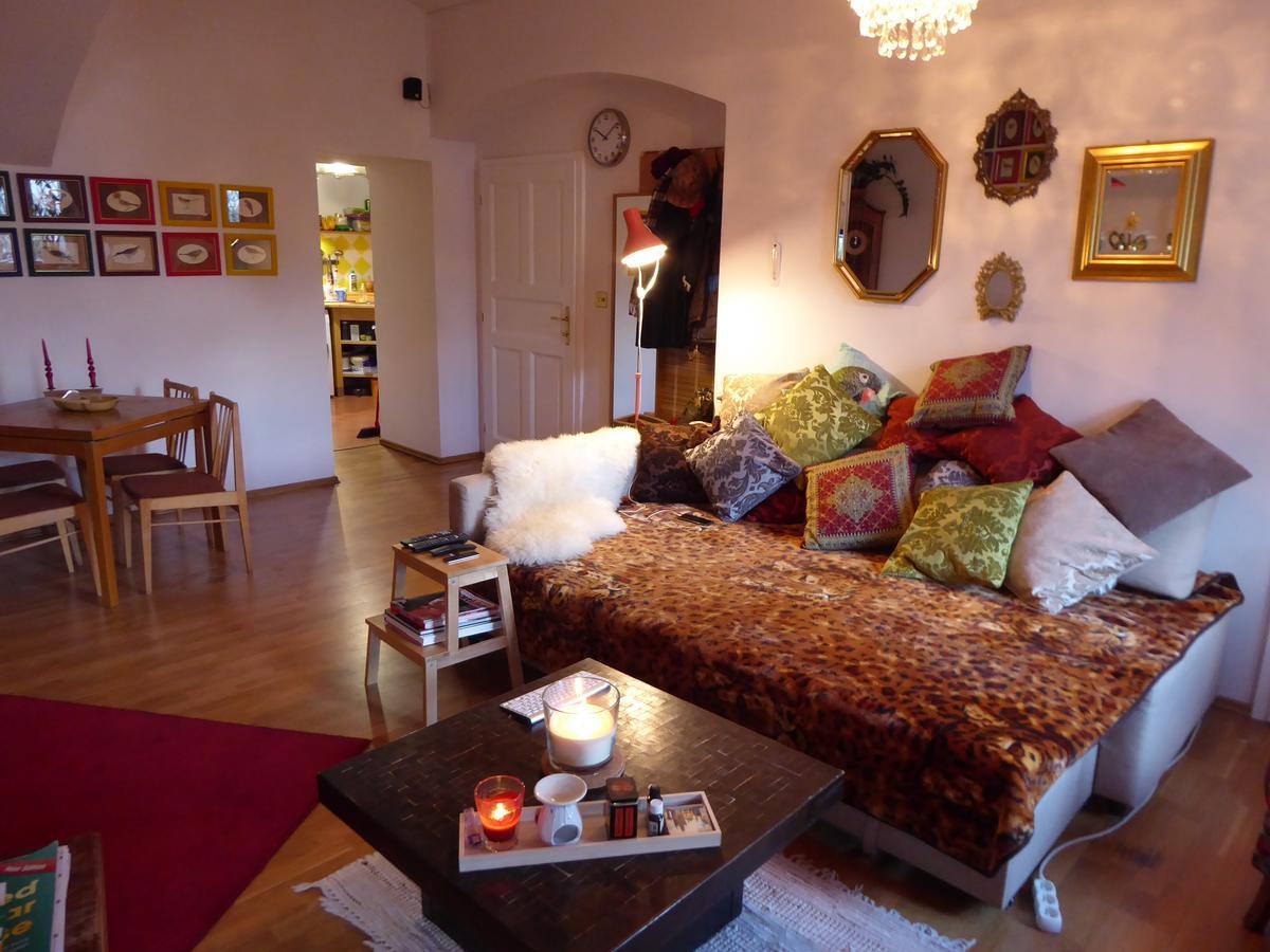 Victoria Design Stays - Apartment Rehorova Praag Buitenkant foto