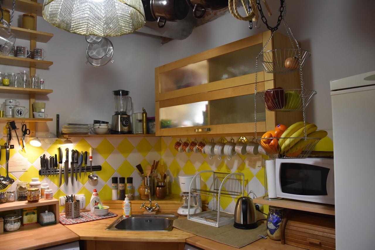 Victoria Design Stays - Apartment Rehorova Praag Buitenkant foto