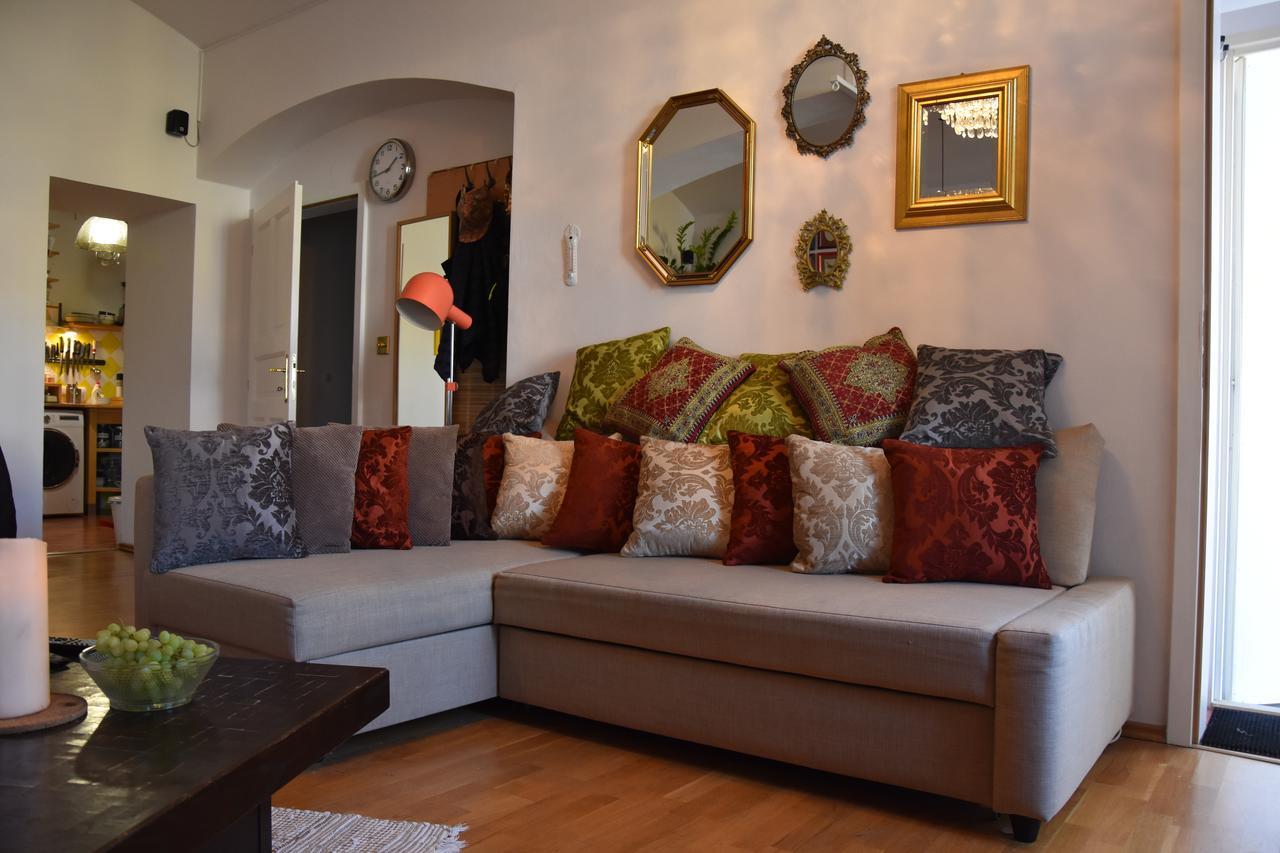 Victoria Design Stays - Apartment Rehorova Praag Buitenkant foto