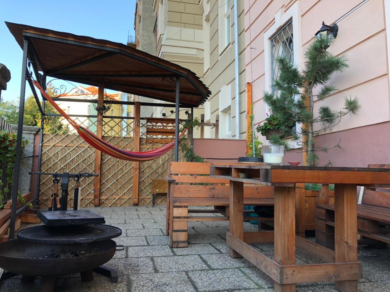 Victoria Design Stays - Apartment Rehorova Praag Buitenkant foto
